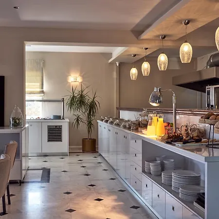 Windmill Lägenhetshotell 2*